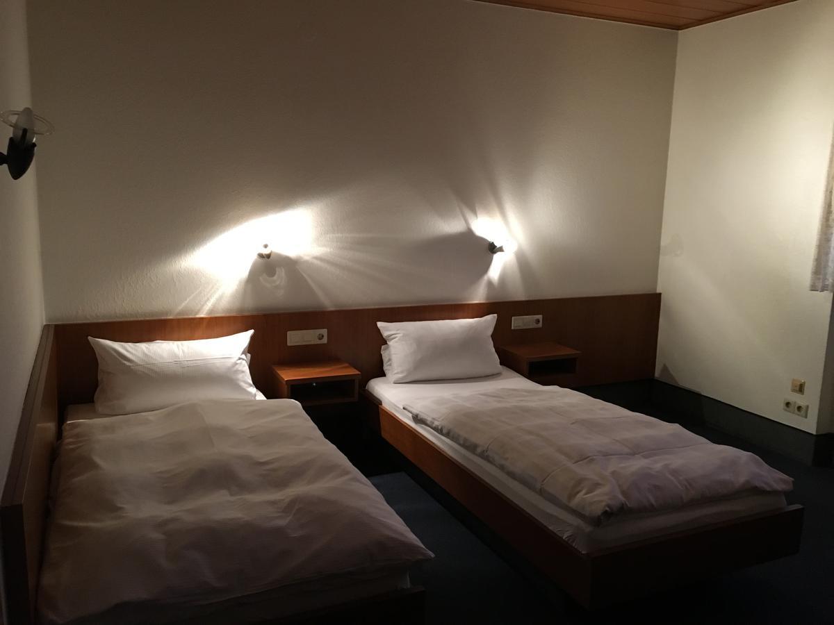 Zip Hotel Lingenfeld Exterior photo