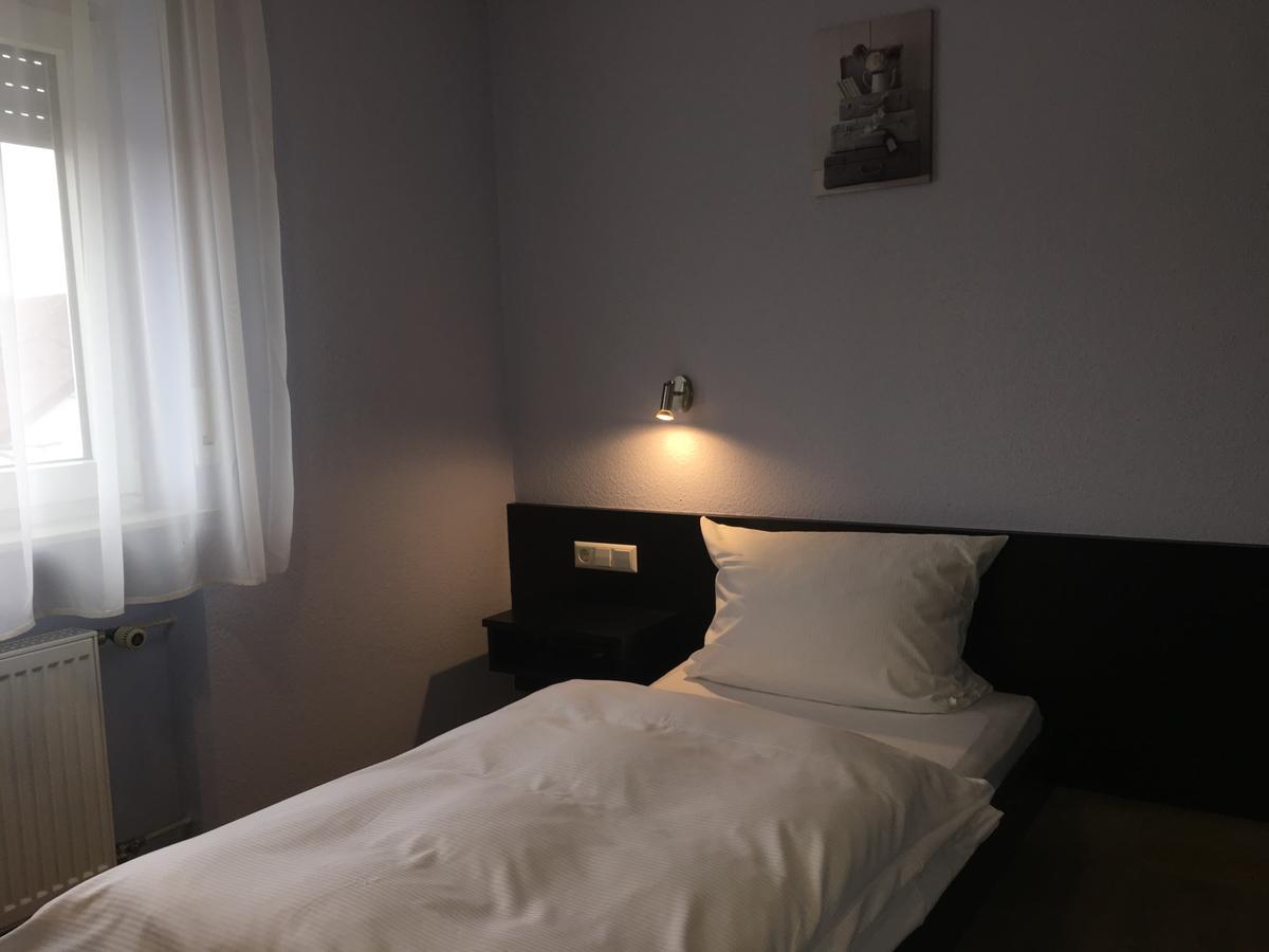 Zip Hotel Lingenfeld Exterior photo