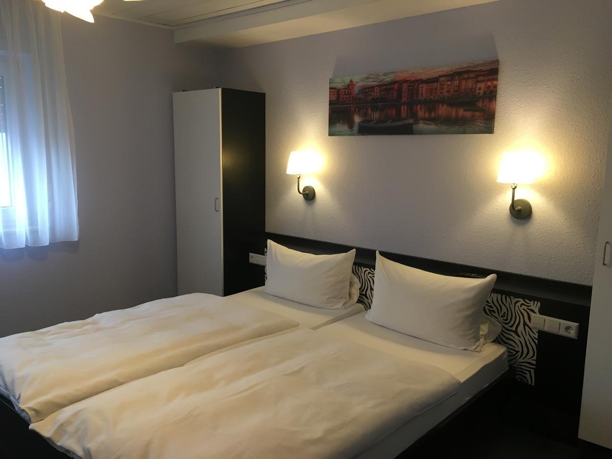 Zip Hotel Lingenfeld Exterior photo