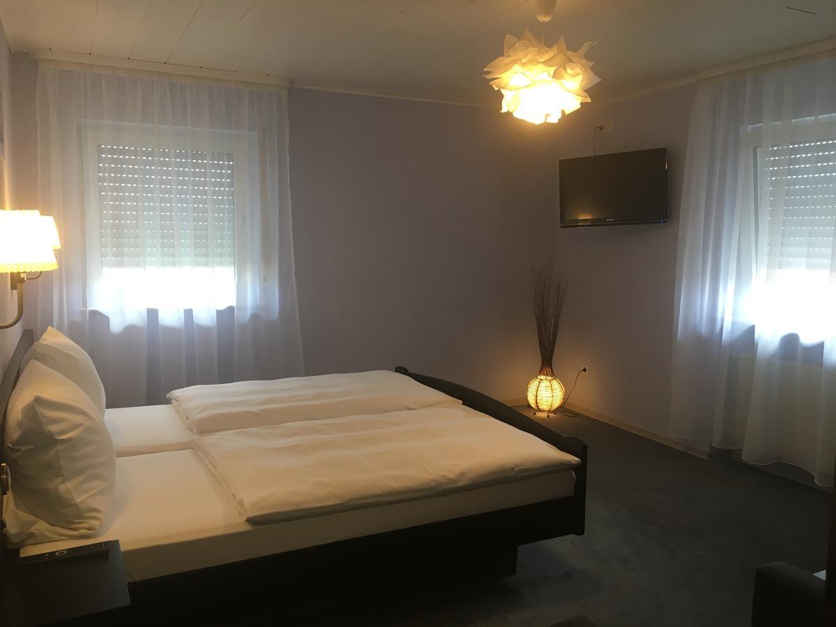 Zip Hotel Lingenfeld Exterior photo