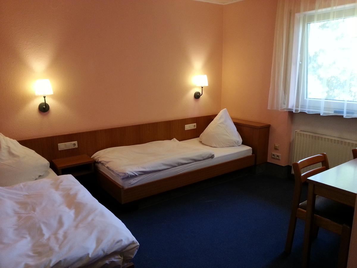 Zip Hotel Lingenfeld Exterior photo